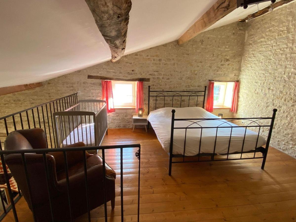 Domaine De La Laigne - Spa Asnieres-la-Giraud Bagian luar foto