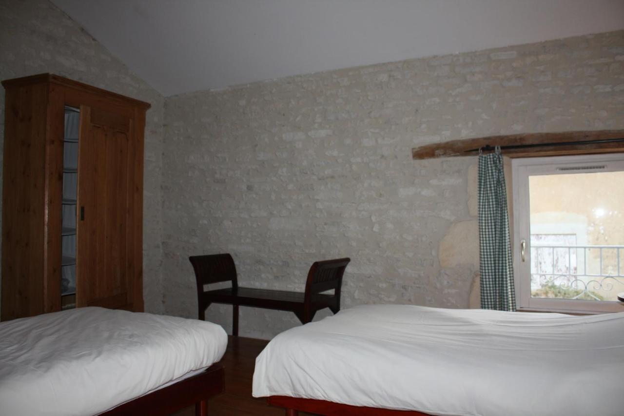 Domaine De La Laigne - Spa Asnieres-la-Giraud Bagian luar foto
